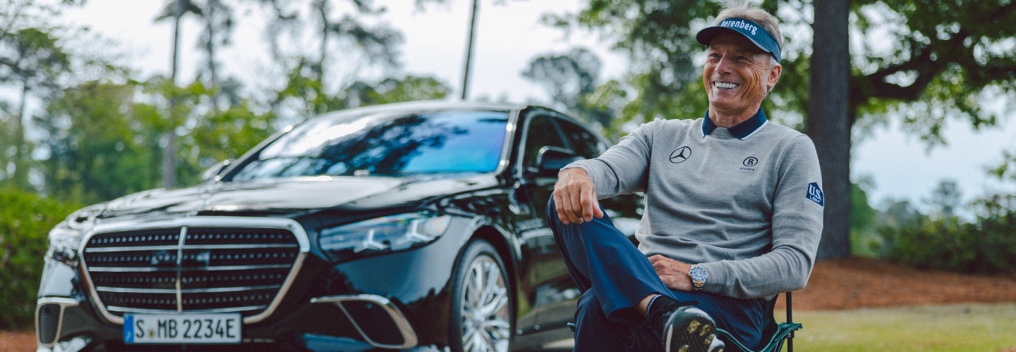 Bernhard Langer auf dem für ihn erstellten Masters-typischen Stuhl