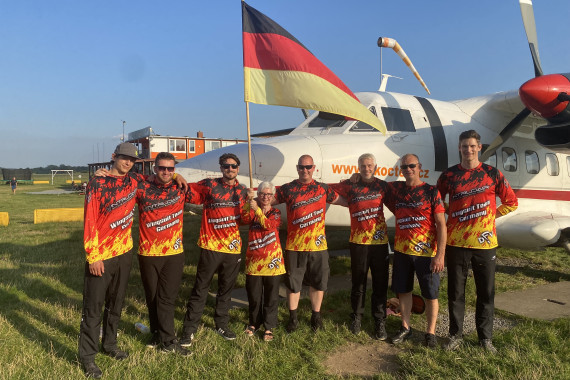 Das DFV-Team Wingsuit