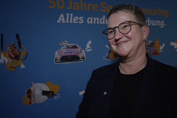 Im Interview spricht Melanie Schmergal, Abteilungsleiterin Kommunikation und Öffentlichkeitsarbeit des BVR, über u.a. über die Bedeutung des Sportsponsorings sowie den entgegengenommenen Preis in der Kategorie "Gesellschaftlicher Impact".