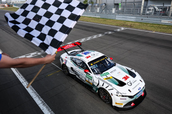 Der erste Sieg von Owega/Wiebelhaus am Nürburgring
