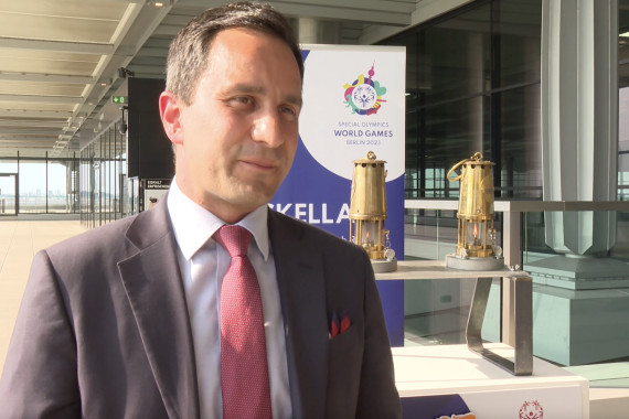 Im Interview spricht Mahmut Özdemir, Parlamentarischer Staatssekretär bei der Bundesministerin des Innern und für Heimat, u.a. über Inklusion in Deutschland und was die Special Olympics World Games 2023 bewirken können.