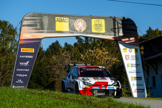 Kalle rovanperä (FIN) könnte bei der Central European Rally zum Weltmeistertitel fahren