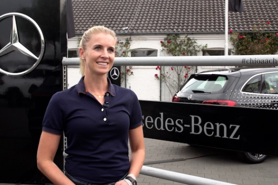 Die zweifache Dressur-Olympiasiegerin Jessica von Bredow-Werndl spricht bei der CHIO in Aachen über ihr erfolgreiches Sportjahr 2021.
