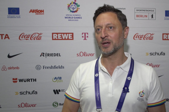 Im Interview spricht Albert Tuemann, Chief Marketing & Communication Officer, u.a. über sein Zwischenfazit zur großen Medienallianz bei den Special Olympics World Games in Berlin.