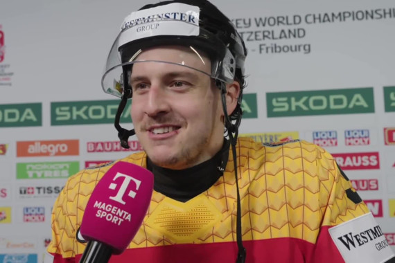 Leon Gawanke, dem als erstem deutschen Verteidiger in der WM-Geschichte ein Hattrick gelingt.