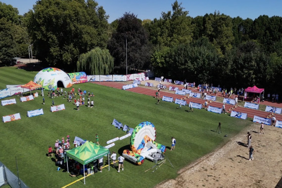 Footage: Drohnenbilder "Sommer der Kinderleichtathletik"