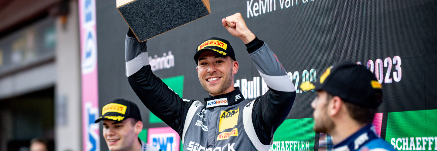 Kelvin van der Linde nimmt 2024 bereits seine vierte DTM-Saison für Abt Sportsline in Angriff