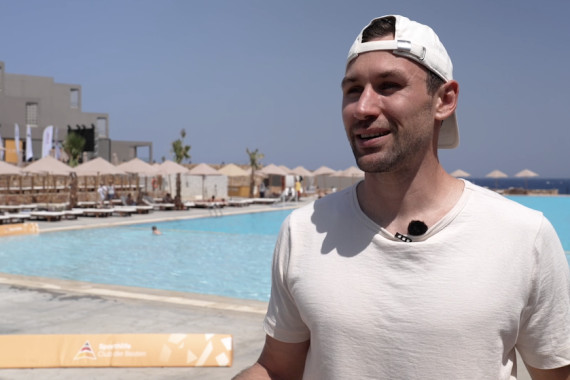 Im Interview spricht der ehemalige Zehnkampf-Weltmeister Niklas Kaul u.a. über seine Eindrücke der ersten Tage beim Sporthilfe Club der Besten sowie den Austausch mit den anderen Athlet*innen.