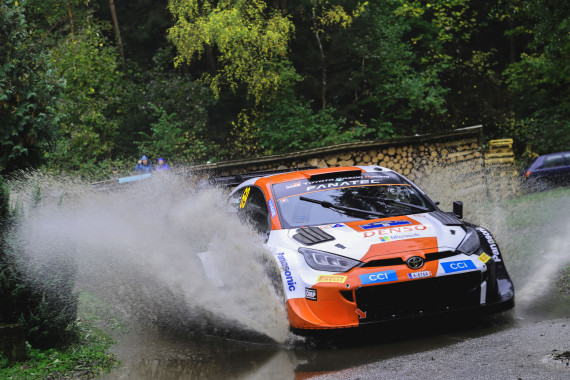 WM-Leader Kalle Rovanperä liegt bei der Central European Rally nach der Freitagsetappe in Führung