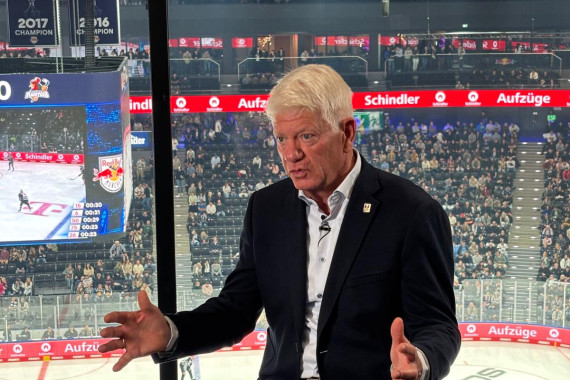 Franz Reindl, IIHF-Präsident