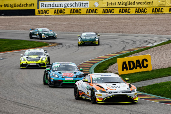 Siegerauto auf dem Sachsenring: Der Aston Martin Vantage GT4 von Prosport Racing