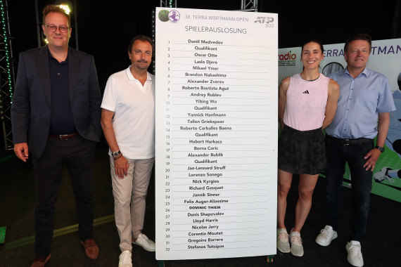 v.l. Roland Herfel, Henri Leconte, Andrea Petkovic, Ralf Webe