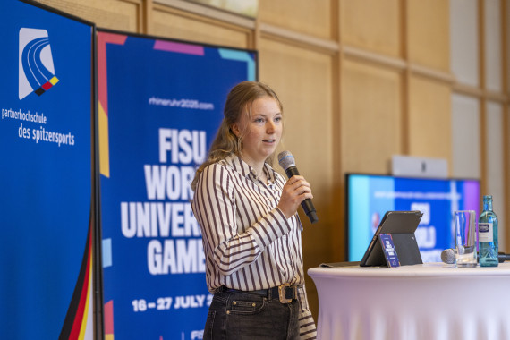 Empfang der Medaillengewinner*innen der FISU World University Games 2023 im BMI  - Svea Thamsen