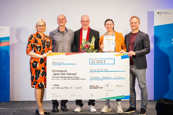 ESV Olympia Köln e.V. gewinnt den Vereinspreis „Sport mit Haltung“