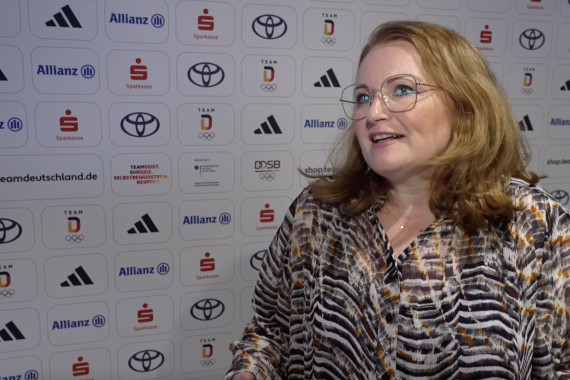 Im Interview spricht Claudia Wagner, Managing Director DSM, über die Bedeutung der Partnerschaft zwischen Team Deutschland und adidas.