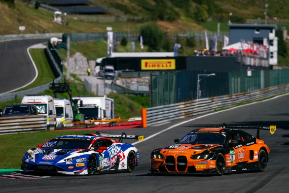 Duell an der Spitze- Zimmermann_Fourie kämpfen im BMW gegen Hirsiger_Zulauf im Lamborghini