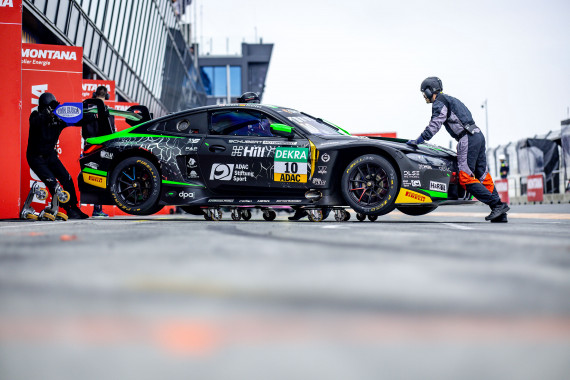 Niklas Krütten (D), Ben Green (GB) / #10 BMW M4 GT3 / Schubert Motorsport / Circuit Zandvoort