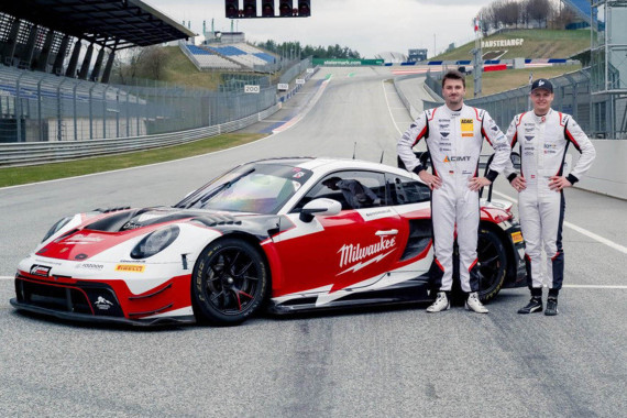 Colin Bönighausen und Leo Pichler teilen sich einen Porsche
