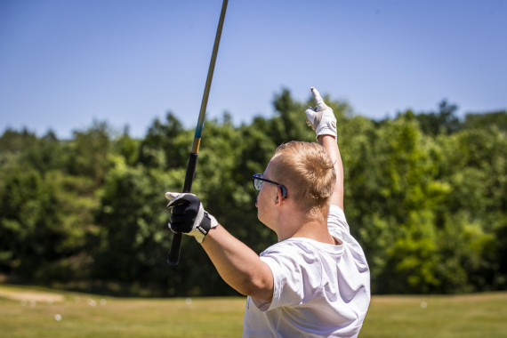 Traum vom Hole in One: Mika Philipp Wellner bei den Wettbewerben in Bad Saarow