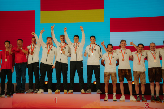 vlnr Robin Griesheimer, Elischa Weber, Elias Kammer, Samuel Wallrath, Kai Erthel