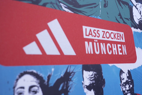 Schnittbilder zum Auftakt der Fußball-Eventreihe "Lass Zocken" in München