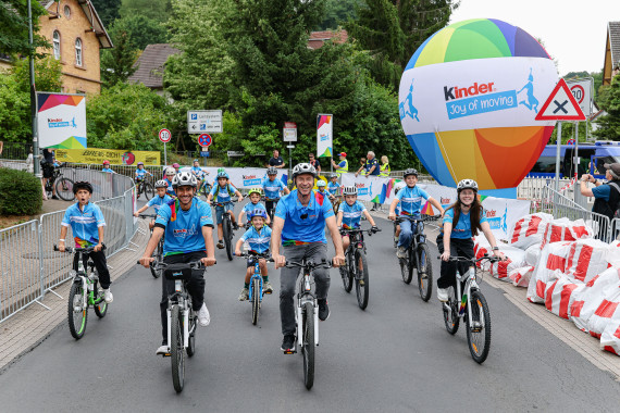 "kinder Joy of Moving mini tour" beim Start der Lidl Deutschland Tour 2026 in Bad Orb