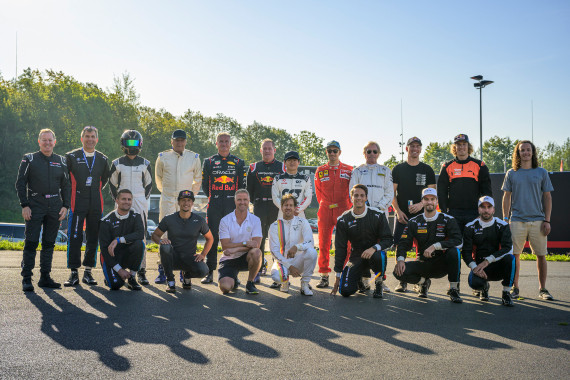 Die teilnehmenden Motorsport-Stars
