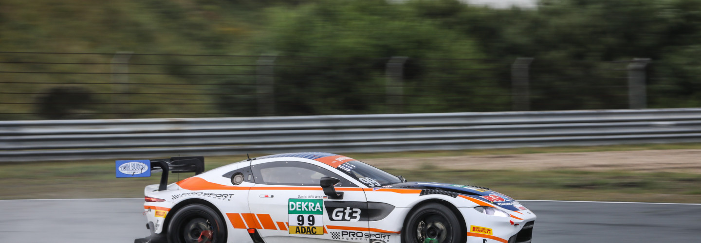 Zurück im ADAC GT Masters: Aston Martin Vantage GT3