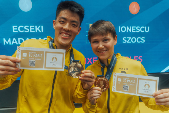 Nina Mittelham und Dang Qiu gewinnen Gold und sichern einen Quotenplatz für Paris
